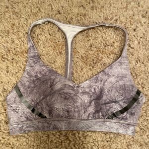 Lululemon lab arise bra reflective albabaster